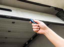 Tacoma Garage Door Repair
